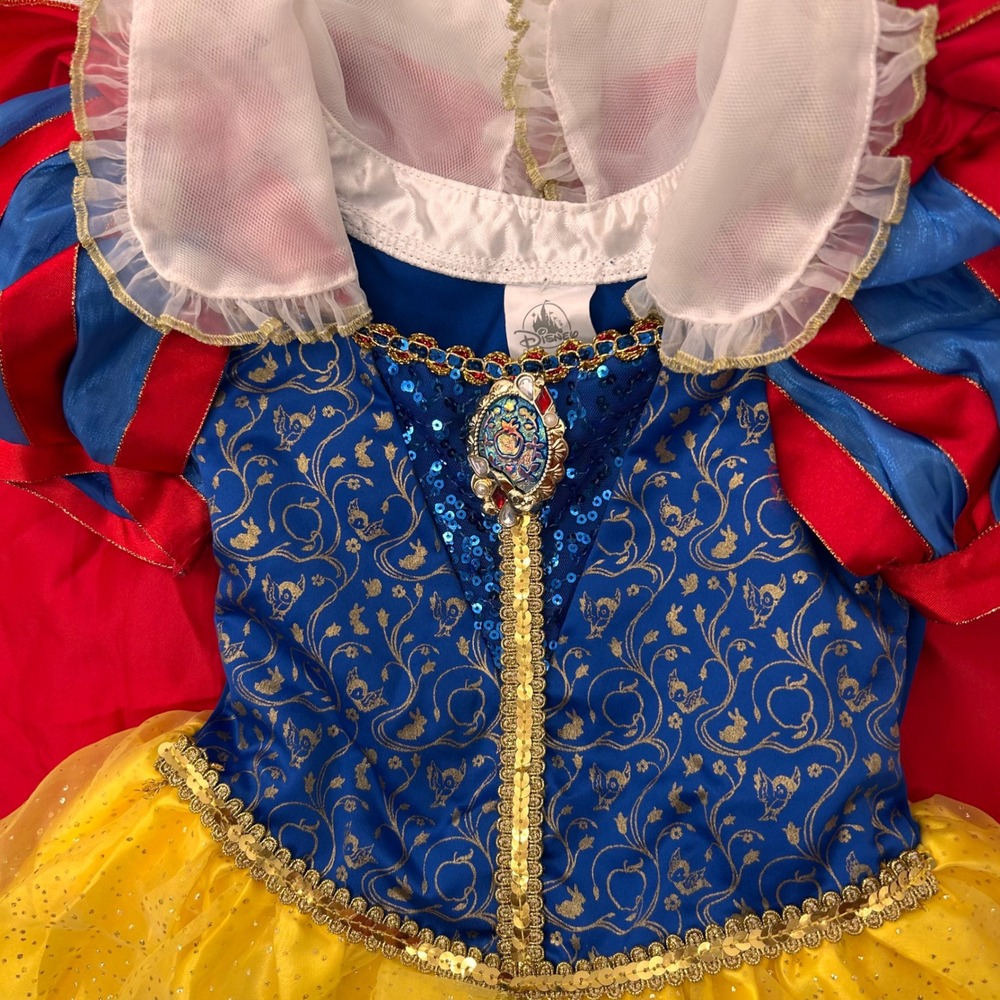 Disney Store Snow White Princess Costume Dress Blue Yellow Red Kids Size 4-6X - Picture 5 of 16